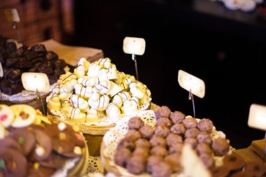 çikolata şekerleme