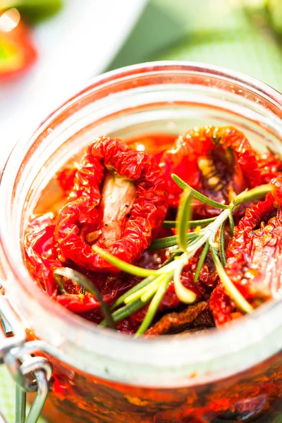 Sun dried tomatoes — Stock Photo, Image