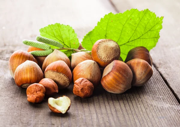 Hazelnuts heap — Stock Photo, Image