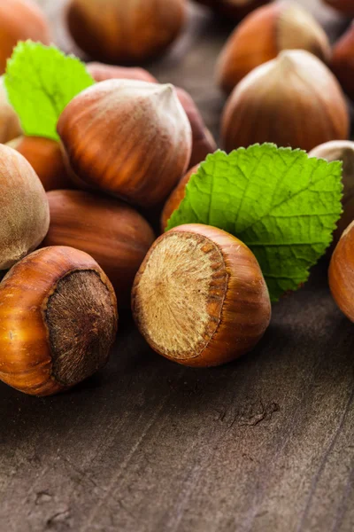 Hazelnuts heap — Stock Photo, Image