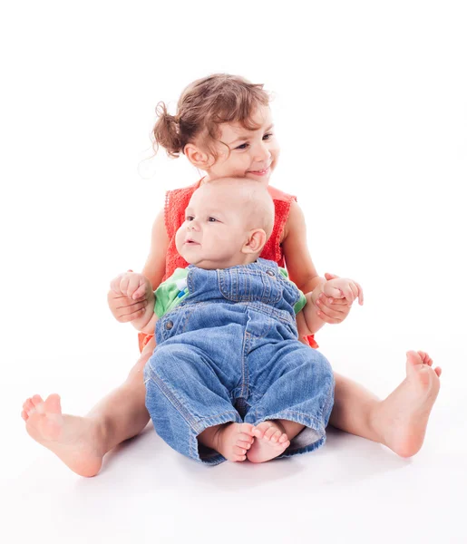 Hermana y hermano — Foto de Stock