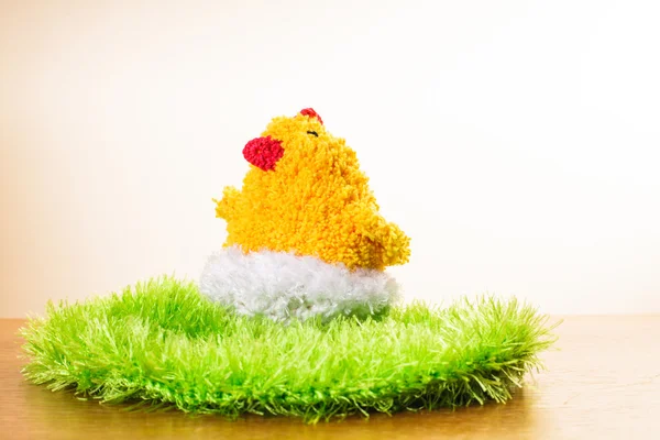 Crochet chicken — Stock Photo, Image