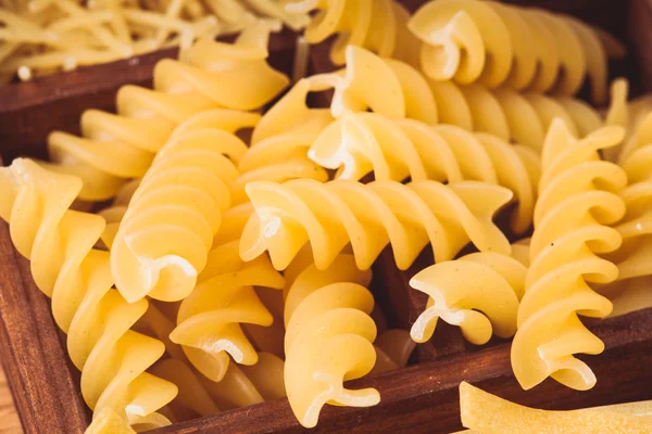 Nudeln mit Fusilli — Stockfoto