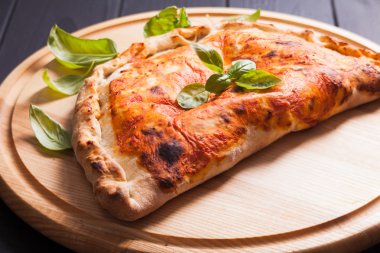 Pizza calzone