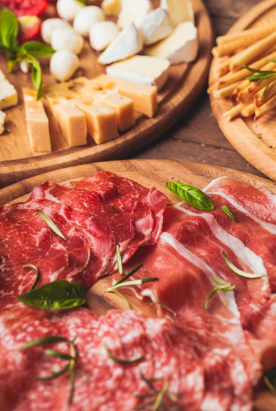 Prosciutto crudo — Stock Photo, Image