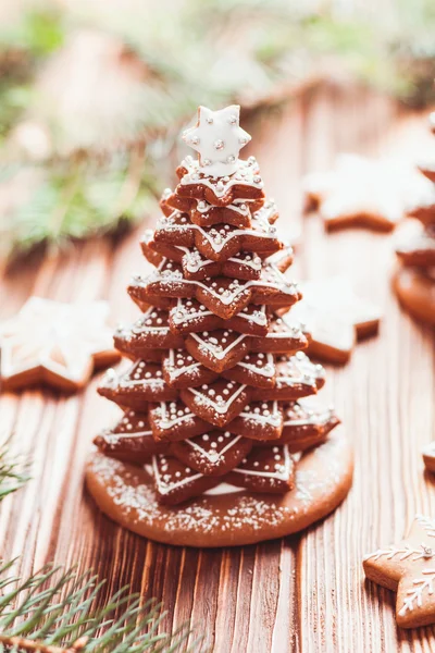 Lebkuchen-Weihnachtsbaum — Stockfoto