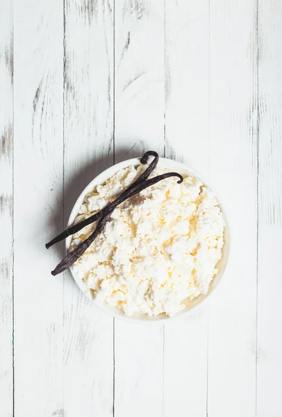 Vanilla cottage cheese — Stock Photo, Image