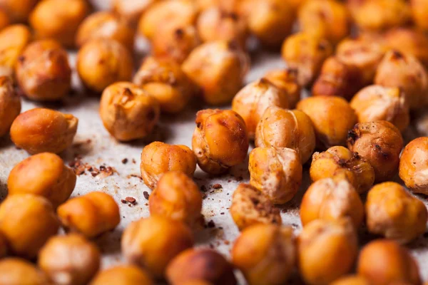 Spicy baked chickpeas — Stock Photo, Image