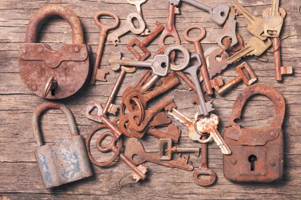 Old keys — Stock Photo, Image