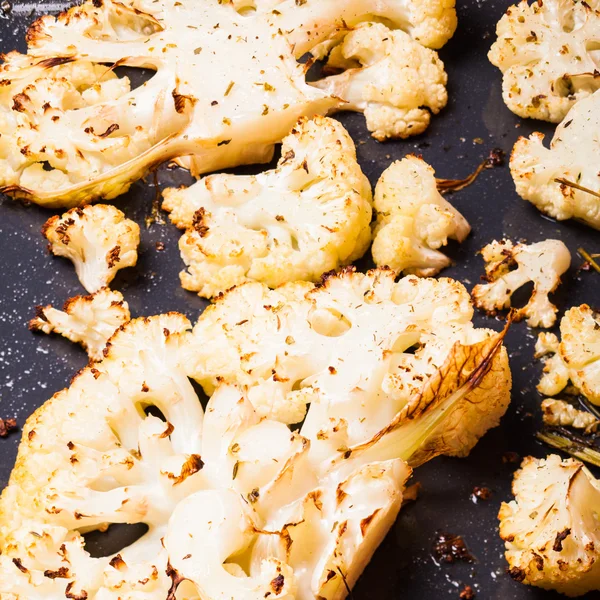 Baked cauliflower — Stock Photo, Image