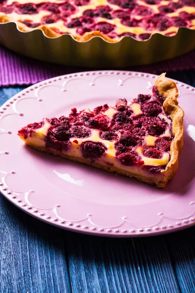 Tarta de queso con frambuesas — Foto de Stock