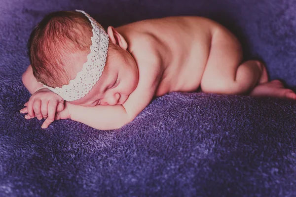 Retrato de bebê adormecido encantador — Fotografia de Stock