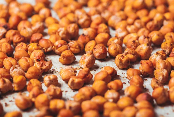 Spicy baked chickpeas — Stock Photo, Image