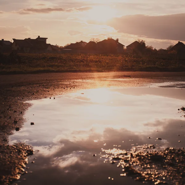 La puesta de sol reflejada — Foto de Stock