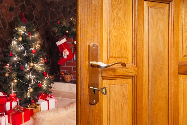 Christmas the door — Stock Photo, Image