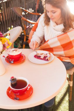 Kadın açık Cafe