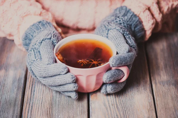 お茶を飲む女 — ストック写真