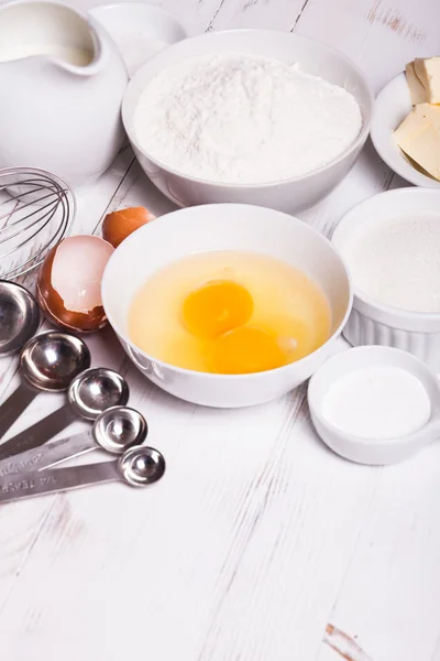 The baking ingredients — Stock Photo, Image