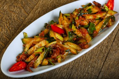 Lezzetli Stir fry tavuk