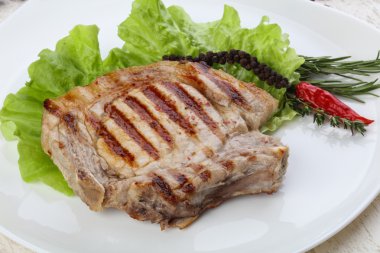 ızgara domuz biftek