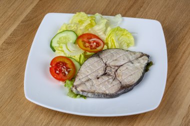 ızgara orkinos biftek