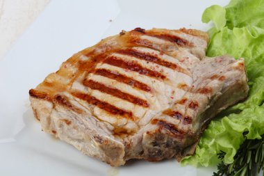 ızgara domuz biftek