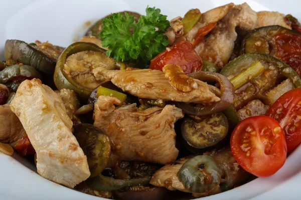 Poitrine de poulet aux légumes — Photo