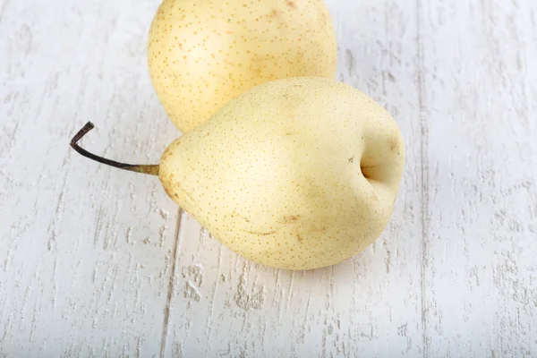 Sweet ripe Chinese pears — Stock Photo, Image