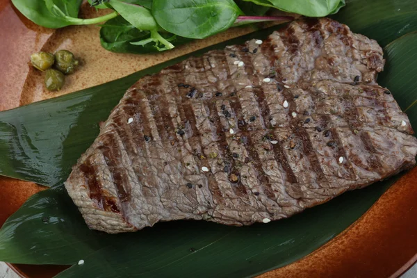 Grilled beef steak — Stock Photo, Image