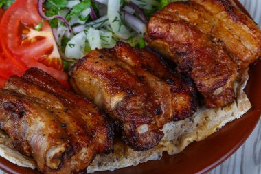 Domuz kaburga Barbekü