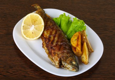 Lezzetli Izgara Alabalık