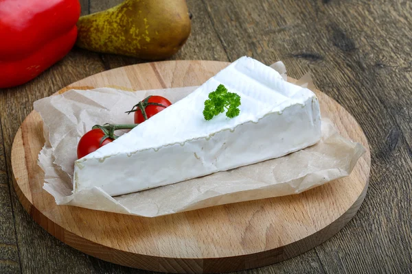 Delizioso formaggio Brie — Foto Stock