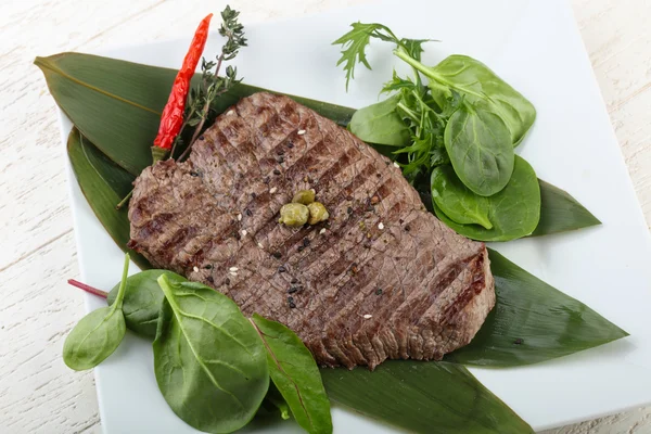 Grilovaný hovězí steak — Stock fotografie