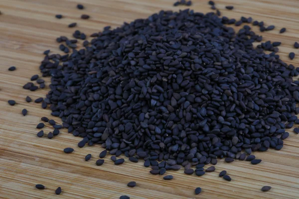 Ziarna sezamu czarnego — Zdjęcie stockowe