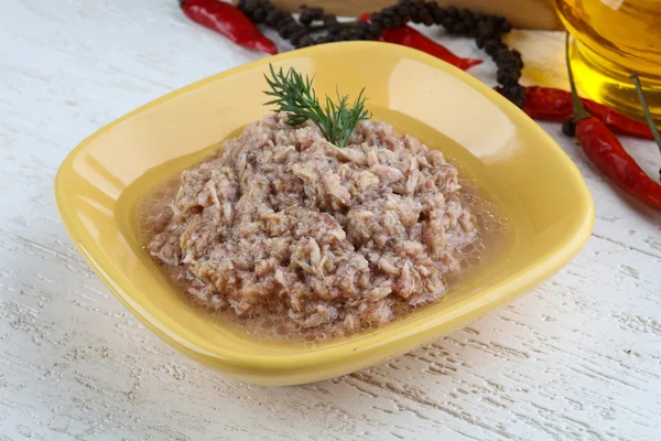 Carne de atún en conserva — Foto de Stock