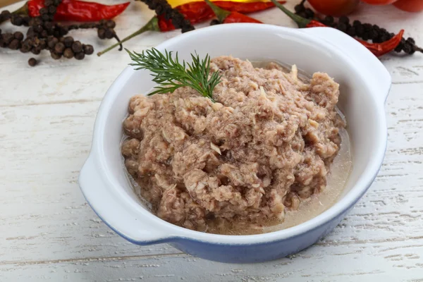 Konserve ton balığı et