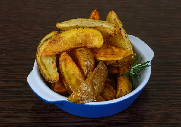 Biberiyeli kızarmış patates.