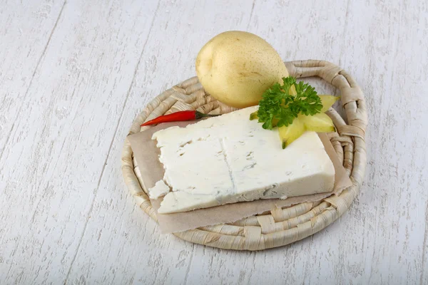 Gorgonzola cheese with pear — Stock Photo, Image