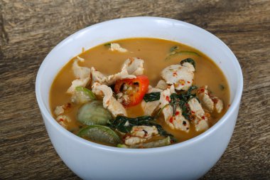 Hint mutfağı kırmızı köri