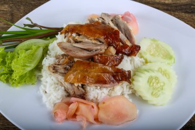 pirinç kızarmış ördek