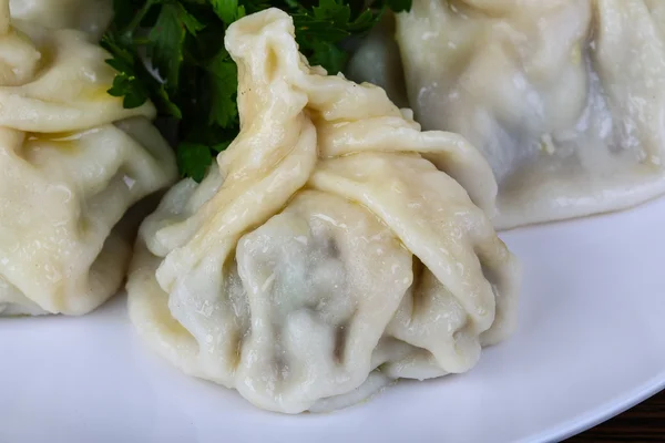 Kaukaski duże pierogi — Zdjęcie stockowe