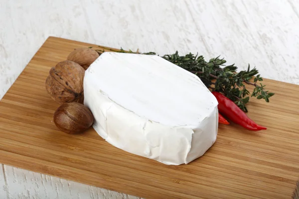 Tasty Brie cheese — Stock Photo, Image