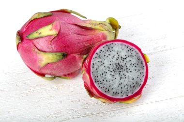 Taze olgun Dragon meyve