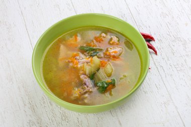 Diyet tavuk çorbası