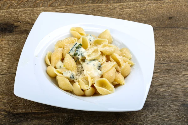 Delicious Pasta with cheese — Stock Photo, Image
