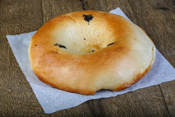 Traditional Uzbek bread — Stock Photo, Image