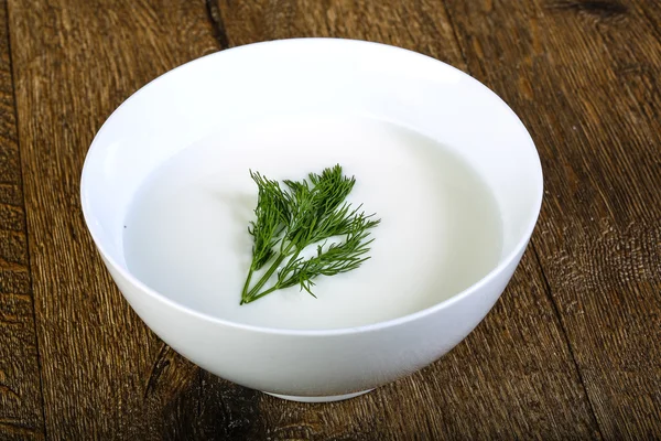 Kalte Kefir-Suppe — Stockfoto