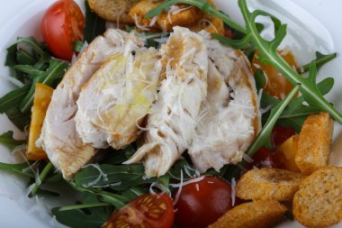 tavuk göğsü salatası