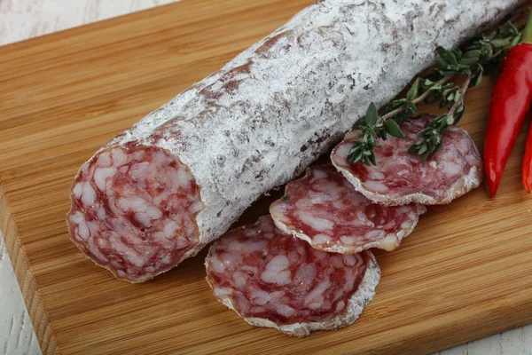 Salsicha de salame delicioso — Fotografia de Stock