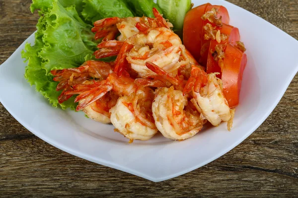 Camarones a la parrilla con ajo —  Fotos de Stock